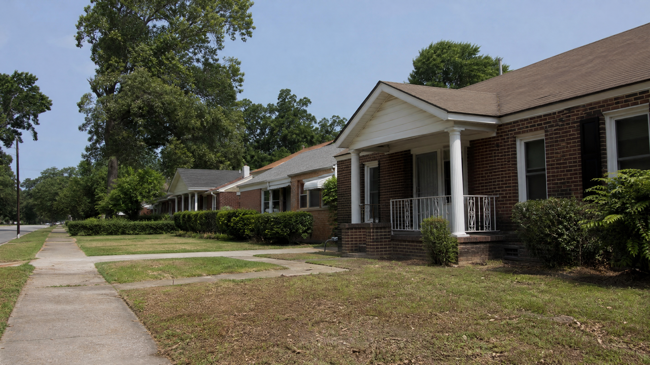 Residential streets and properties in Dalzell, Sumter County, SC — area served by specialist epoxy and concrete floor coating contractor