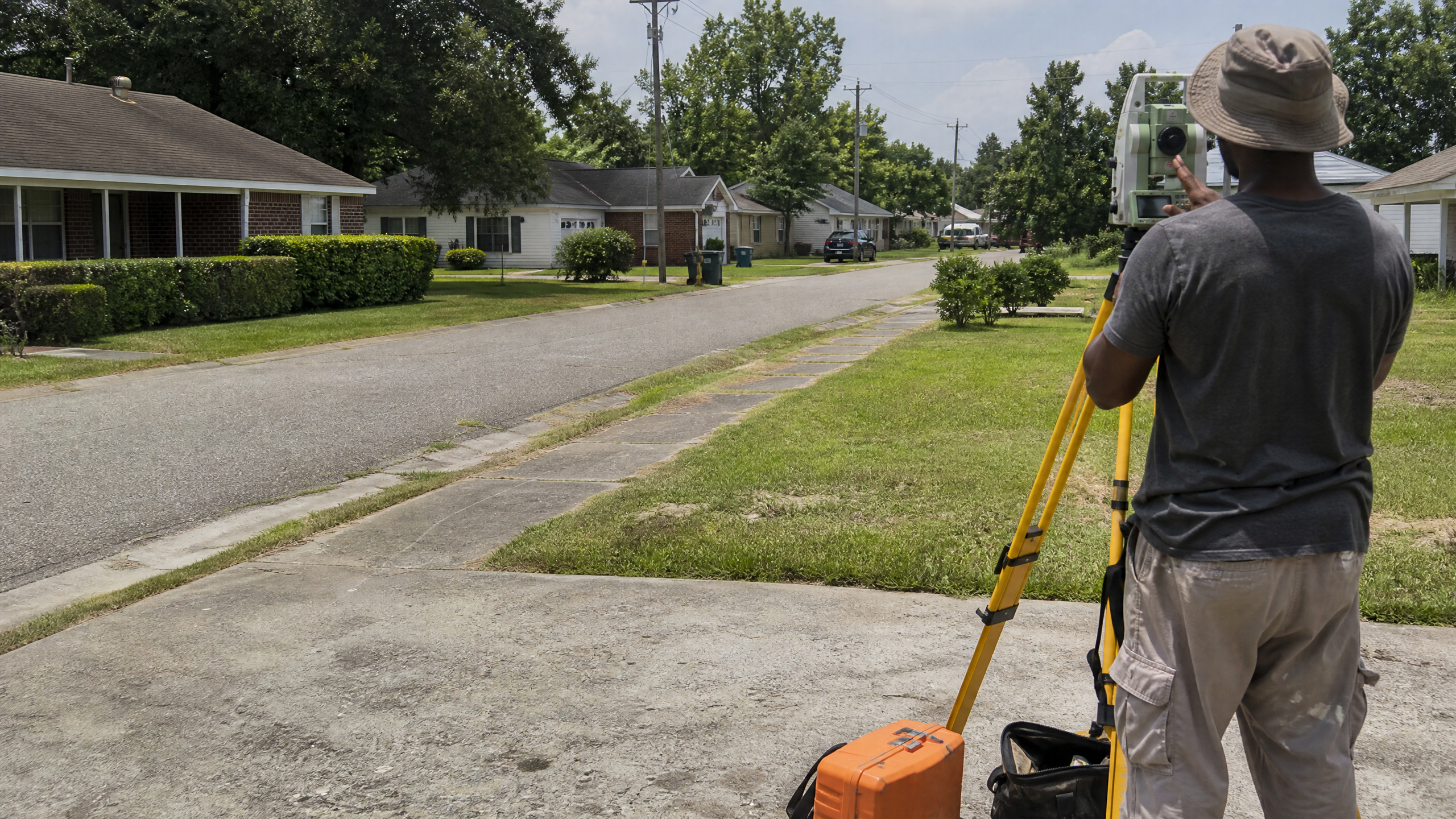 Residential streets and properties in Manning, Clarendon County, SC — area served by specialist epoxy and concrete floor coating contractor